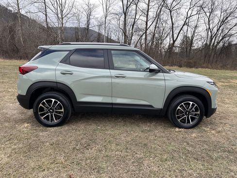 New 2026 Chevrolet TrailBlazer LT w/ Convenience Package image 5