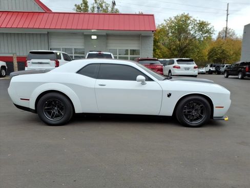 Used 2023 Dodge Challenger SRT Hellcat Redeye image 6