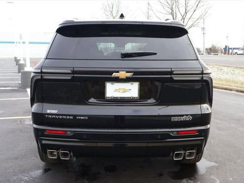 New 2026 Chevrolet Traverse High Country image 6