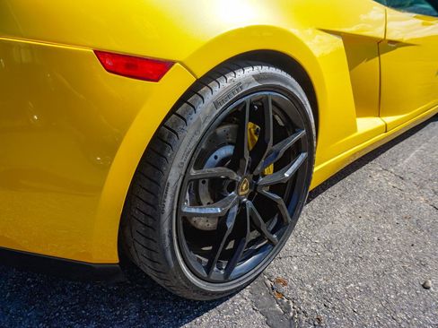 Used 2005 Lamborghini Gallardo AWD/4WD image 48