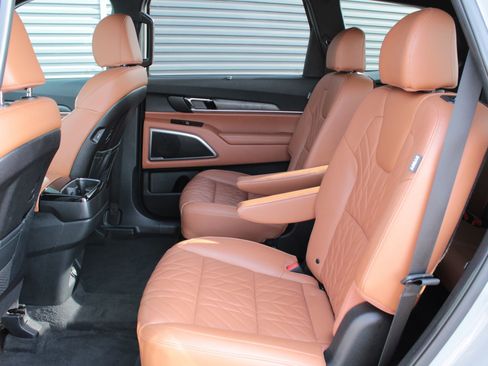 Used 2024 Kia Telluride EX X-Line image 24