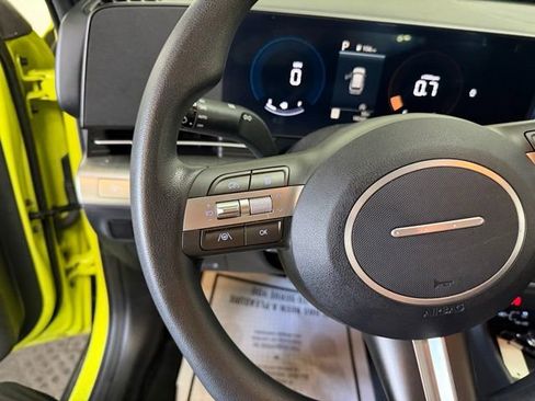 Certified 2024 Hyundai Kona SE AWD/4WD image 22