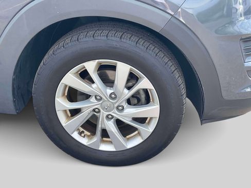 Used 2019 Hyundai Tucson SE image 8