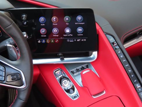 Used 2023 Chevrolet Corvette Stingray Premium Conv w/ Z51 Performance Package RWD image 22