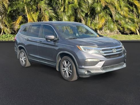 Used 2017 Honda Pilot EX-L image 2