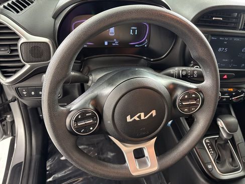 Used 2023 Kia Soul LX w/ Option Group 015 FWD image 28