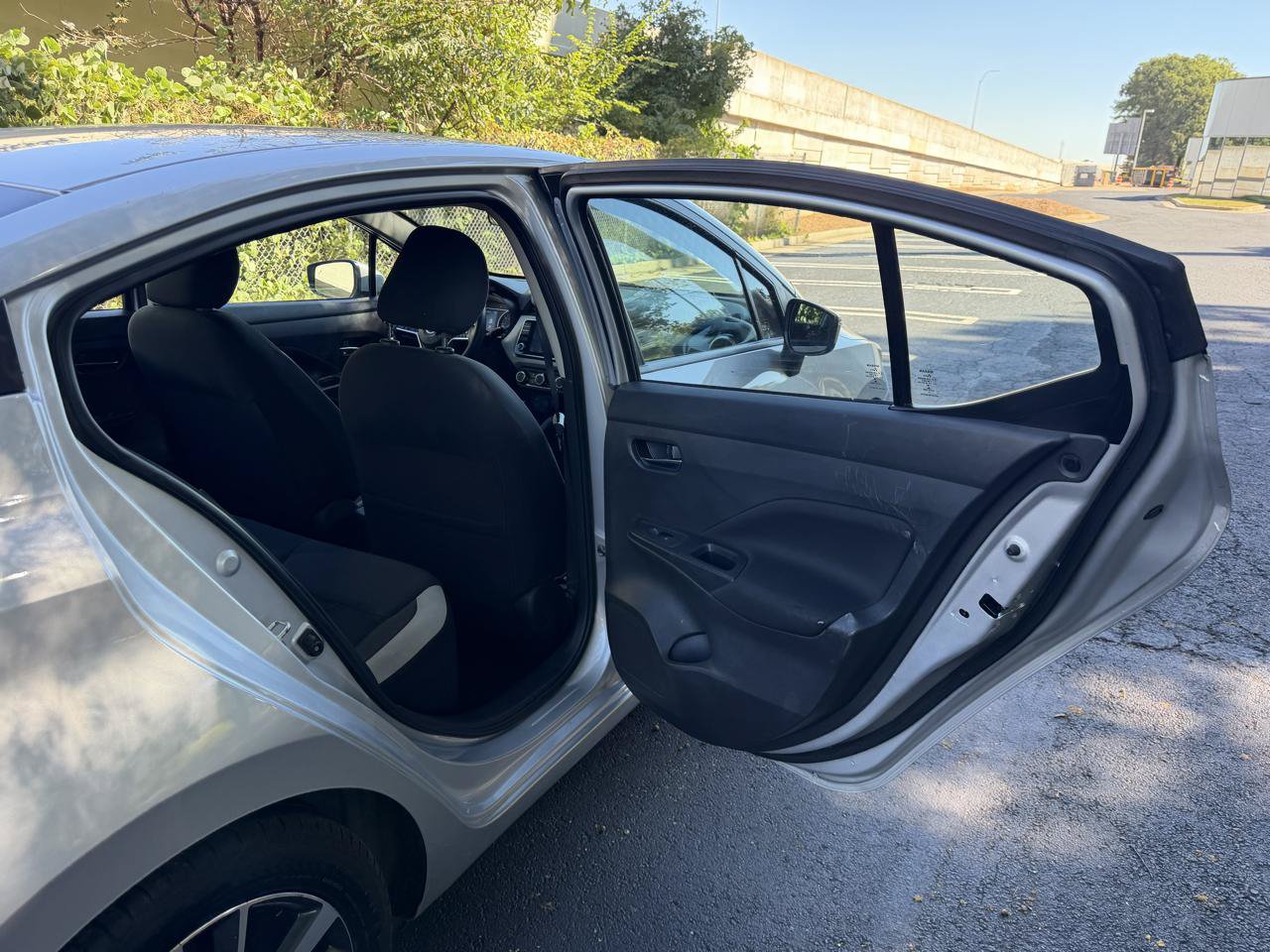 Used 2021 Nissan Versa SV FWD image 14
