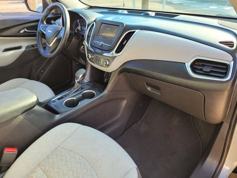 Used 2024 Chevrolet Equinox LT image 8