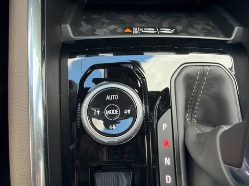 New 2026 GMC Canyon Denali AWD/4WD image 24