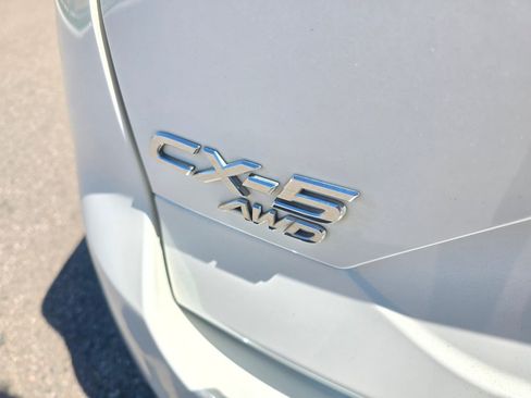 Used 2018 MAZDA CX-5 Touring w/ Preferred Equipment Package AWD/4WD image 10