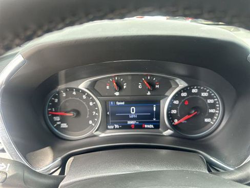 Used 2024 Chevrolet Equinox LT image 10