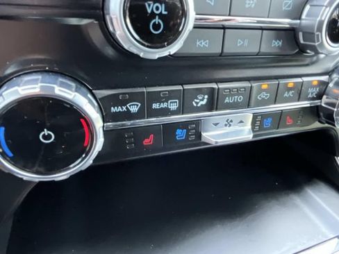 Used 2023 Ford F150 Raptor AWD/4WD image 40