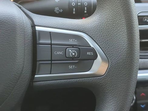 Certified 2024 Jeep Compass Sport image 28