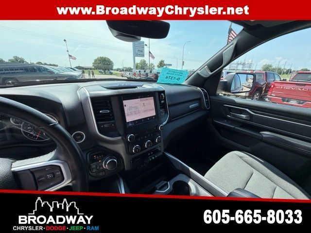 Used 2023 RAM 1500 Big Horn AWD/4WD image 16