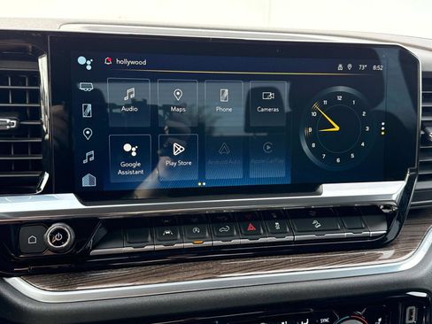 Used 2022 Chevrolet Silverado 1500 RST image 3