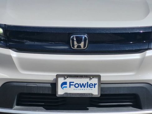 Used 2024 Honda Prologue EX image 12