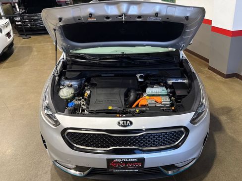 Used 2019 Kia Niro EX Premium w/ Sunroof Package FWD image 70