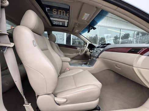 Used 2005 Toyota Solara SLE image 12