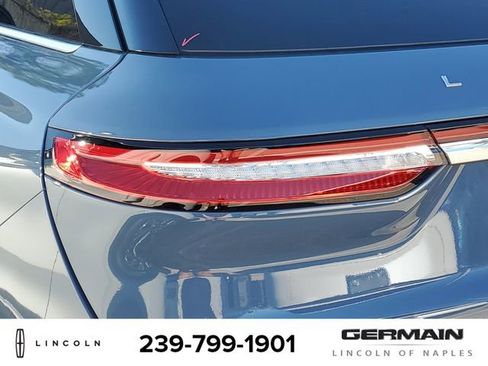 New 2026 Lincoln Corsair Premiere image 15