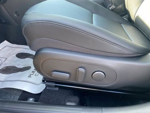 New 2026 Hyundai Kona SEL Premium FWD image 12