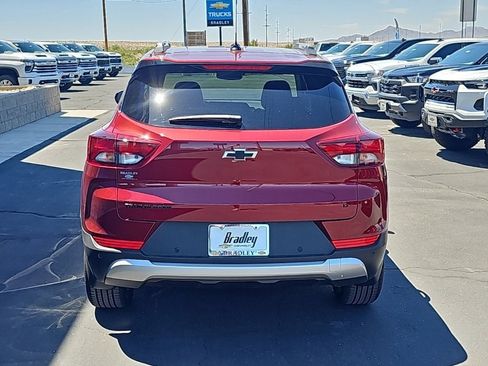 New 2025 Chevrolet TrailBlazer LT w/ Convenience Package image 4