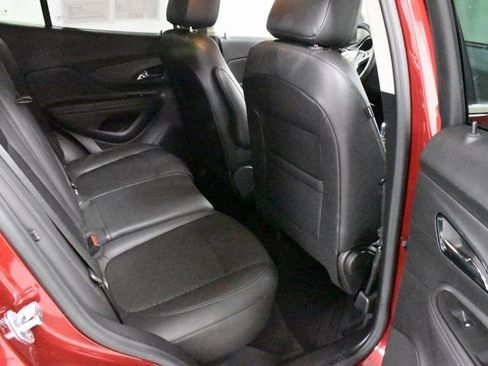 Certified 2022 Buick Encore Preferred w/ Safety Package AWD/4WD image 14