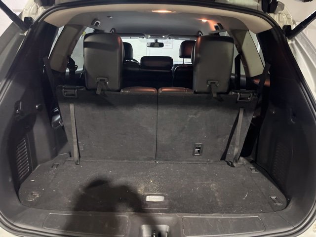 Used 2018 Nissan Pathfinder SL FWD image 8
