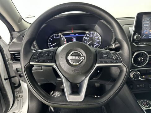 Certified 2025 Nissan Sentra SV FWD image 14