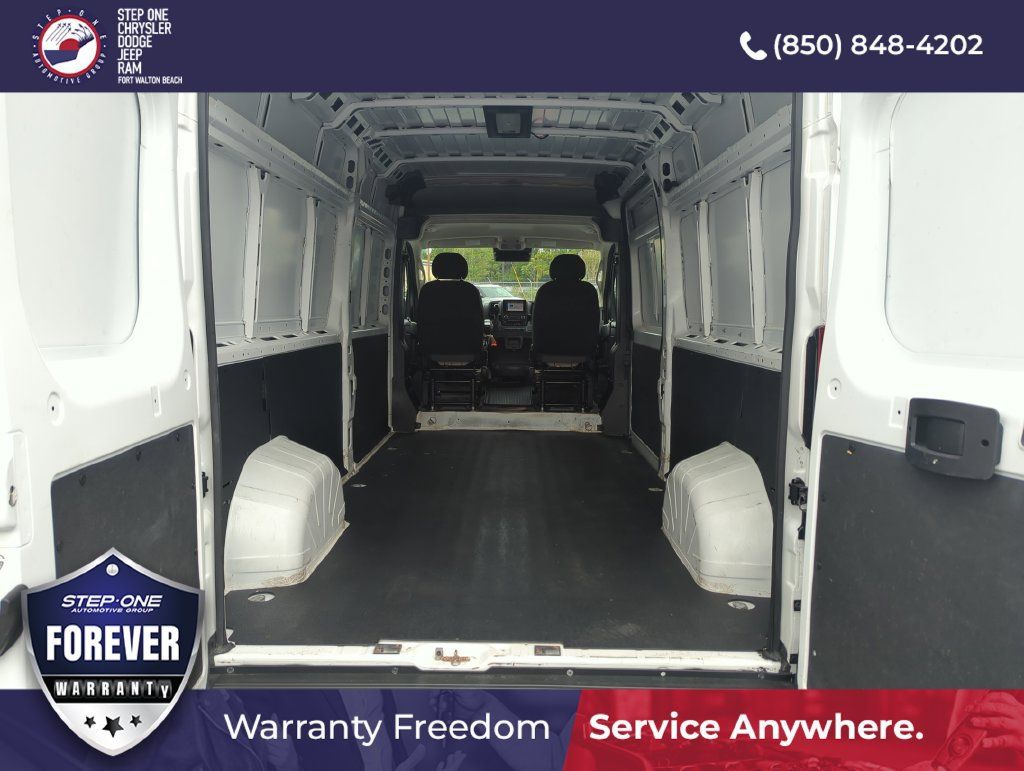 Used 2025 RAM ProMaster 2500 w/ Convenience Group FWD image 22