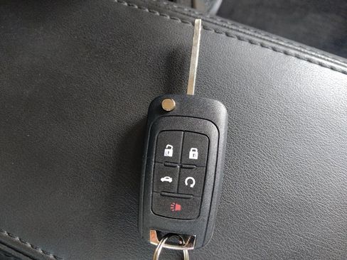 Used 2016 Chevrolet Equinox LT w/ Convenience Package FWD image 32