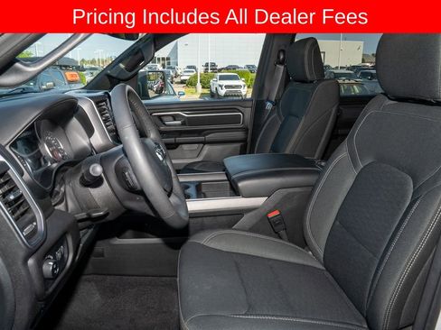 Used 2025 RAM 1500 Big Horn AWD/4WD image 11