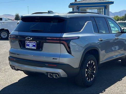 New 2026 Chevrolet Traverse Z71 w/ Driver Confidence Package AWD/4WD image 5