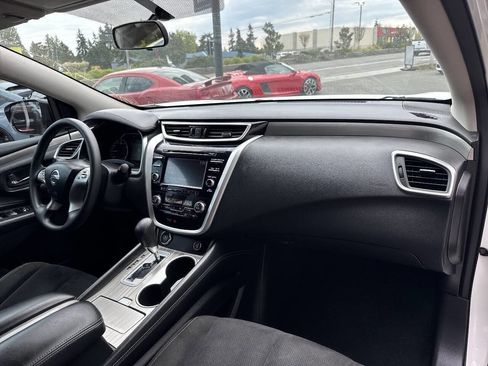 Used 2015 Nissan Murano S w/ Cargo Package image 18