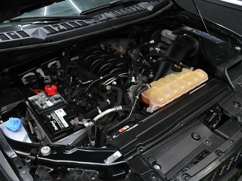 Used 2018 Ford F150 XL w/ Equipment Group 101A Mid image 11