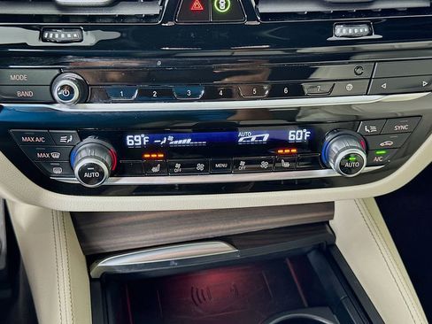 Certified 2023 BMW 530i w/ M Sport Package RWD image 16