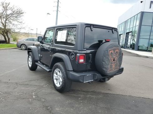 Used 2021 Jeep Wrangler Sport AWD/4WD image 3