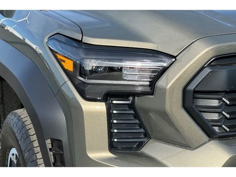 New 2025 Toyota Tacoma TRD Off-Road image 26