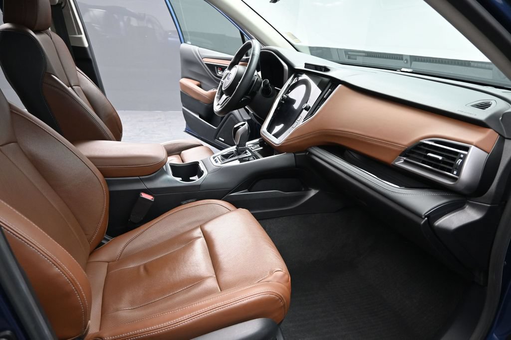 Used 2020 Subaru Outback Touring XT AWD/4WD image 18