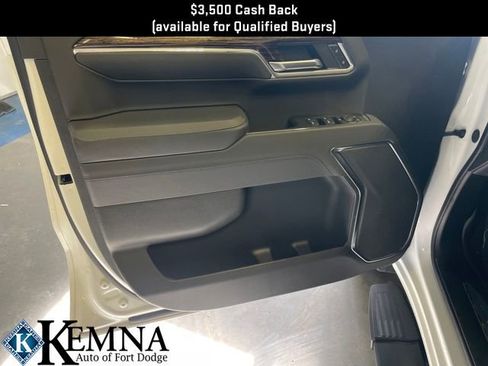 New 2026 GMC Sierra 1500 Elevation w/ LPO, Elevation Black Package image 10