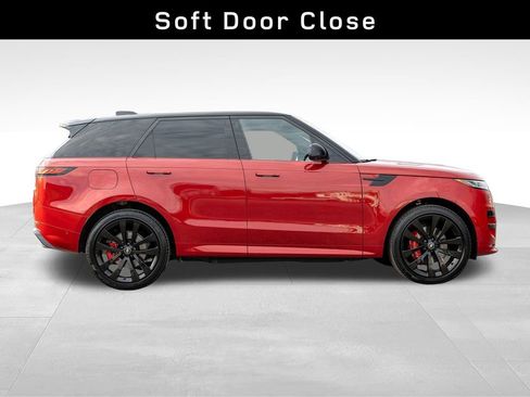 Certified 2025 Land Rover Range Rover Sport Dynamic SE image 8