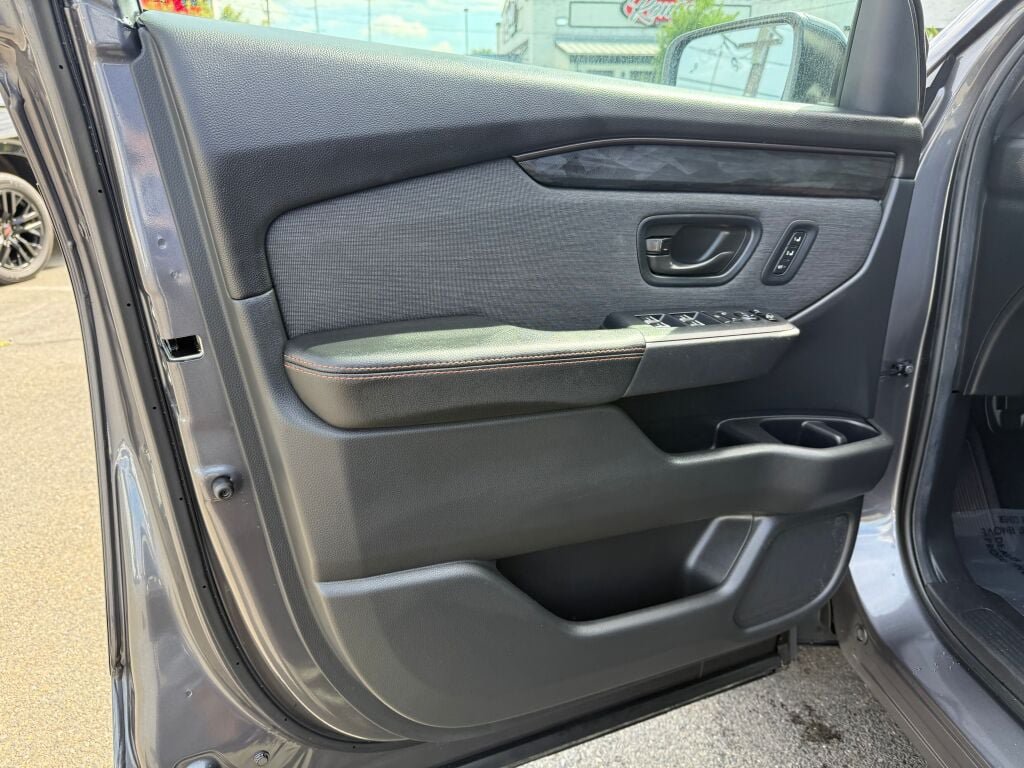 Used 2026 Honda Passport TrailSport image 11