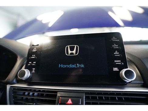 Used 2018 Honda Accord Sport image 19