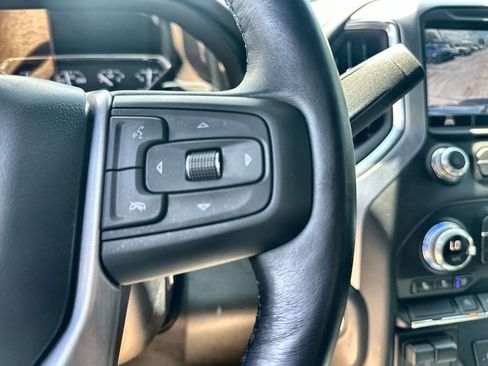 Used 2021 GMC Sierra 1500 SLT RWD image 32