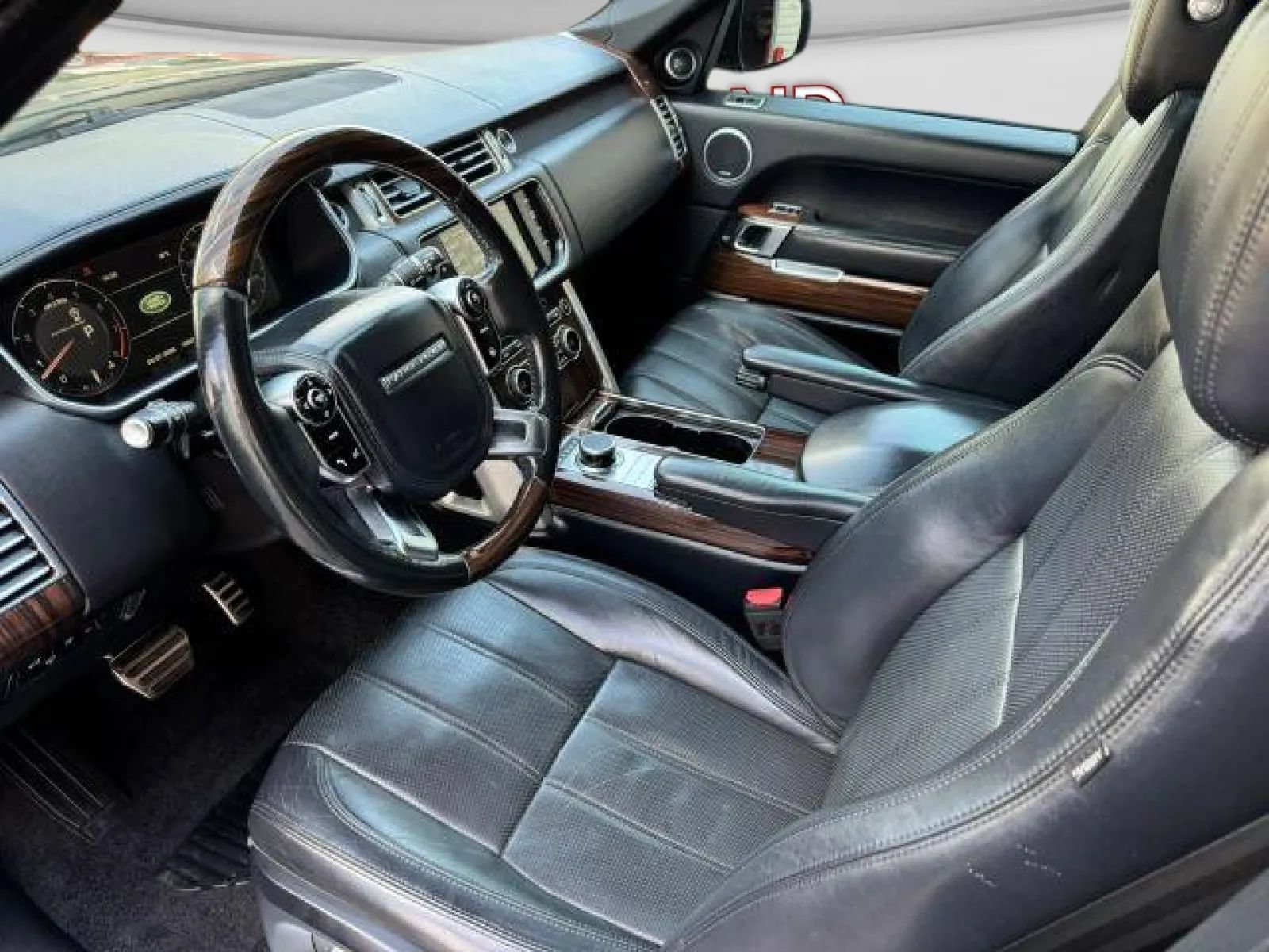 Used 2015 Land Rover Range Rover Supercharged AWD/4WD image 14