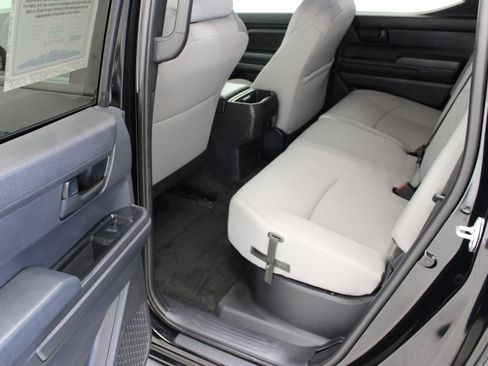 Used 2026 Toyota Tacoma SR5 AWD/4WD image 27
