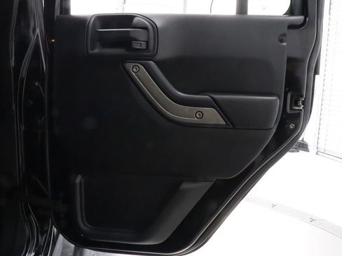 Used 2014 Jeep Wrangler Unlimited Sport w/ Quick Order Package 24S AWD/4WD image 30