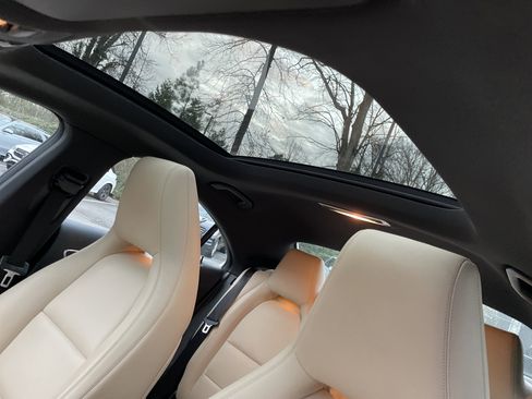 Used 2018 Mercedes-Benz CLA 250 image 20