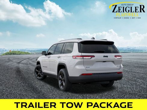 New 2025 Jeep Grand Cherokee L Limited w/ Black Appearance Package image 3