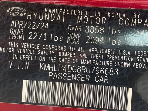 Used 2024 Hyundai Elantra Limited FWD image 34