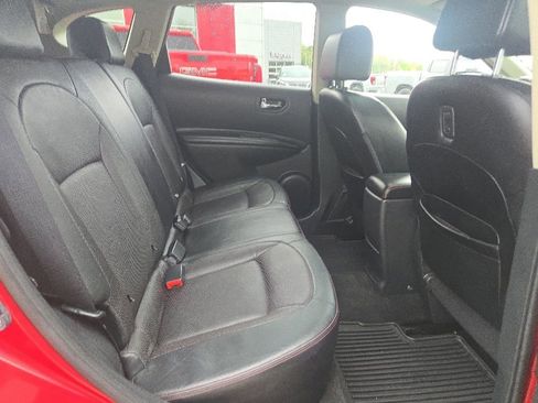 Used 2012 Nissan Rogue SL AWD/4WD image 25